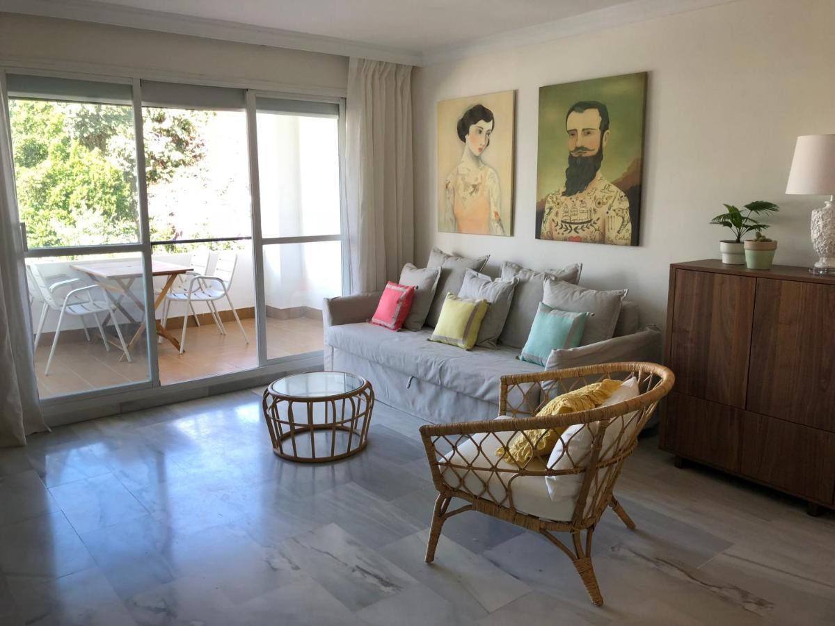 Inspiring Apartment In Carihuela Beach Torremolinos Exterior foto