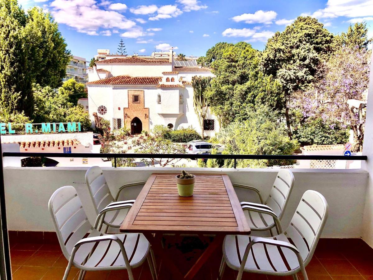 Inspiring Apartment In Carihuela Beach Torremolinos Exterior foto